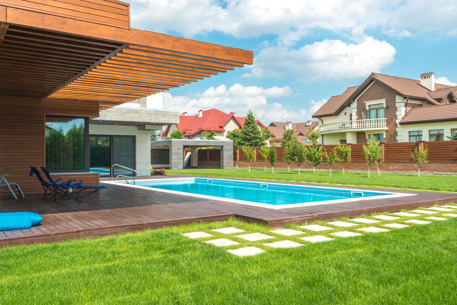 Geometric Pool & Hardscape – [City]